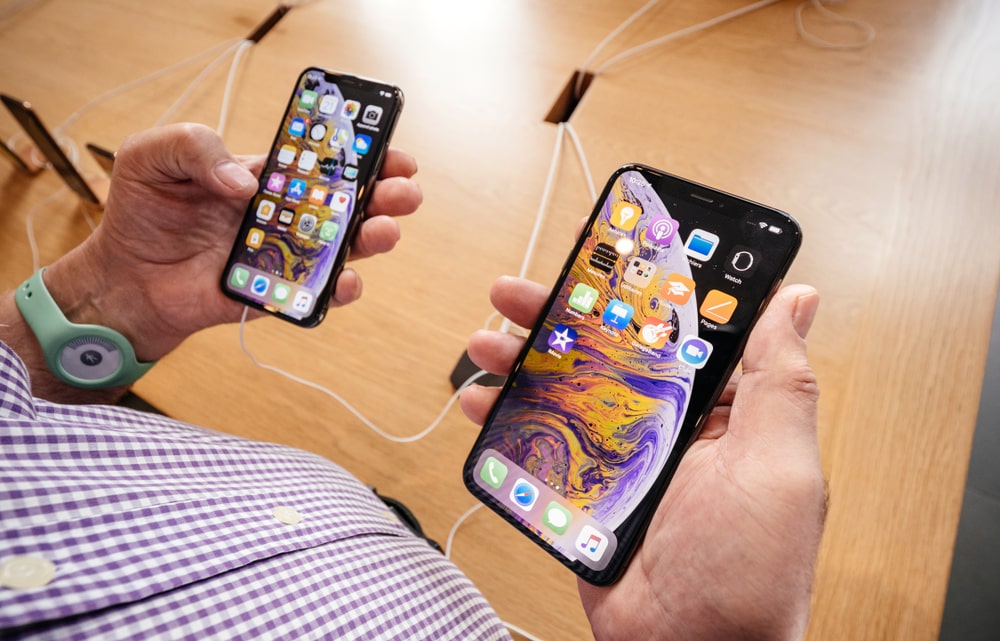 Apple iPhone XS и XS Max