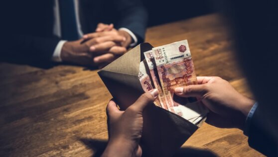 Россиянин встретился с мошенниками и лишился шести миллионов рублей