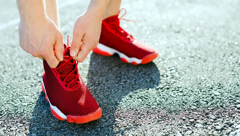 Кроссовки, спорт