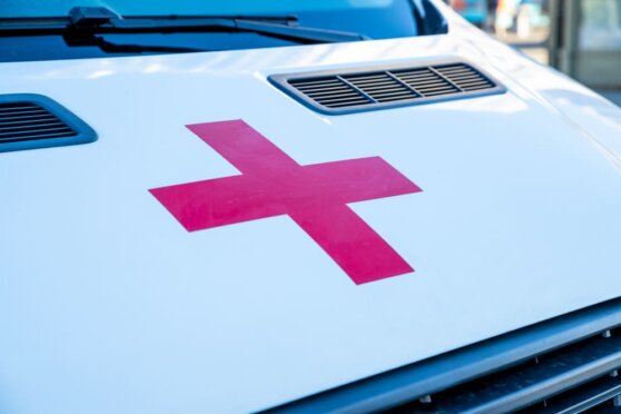 14-летний подросток выжил после падения с девятого этажа