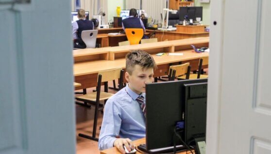 Психологи подсказали способы избавиться от школьных обид Психологи подсказали способы избавиться от школьных обид