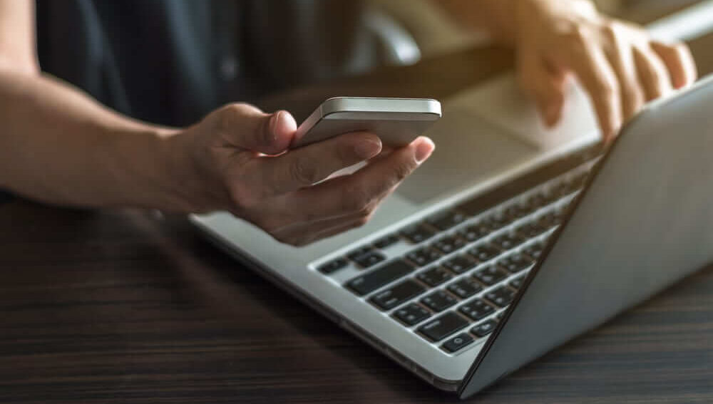 Смартфон, ноутбук