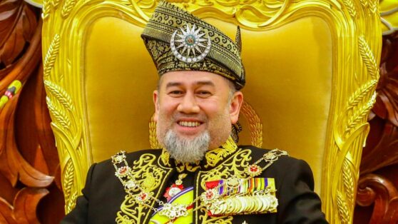 Всё в прошлом. Экс-мисс Москва стала экс-женой экс-короля Малайзии