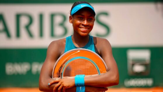 15-летняя теннисистка наступает на пятки Серене Уильямс