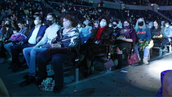 Роспотребнадзор нашел злостных нарушителей на “Песне года 2020”