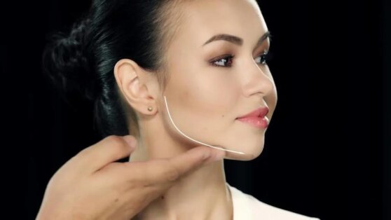 Фотограф рассказал о способе звезд скрыть на фото второй подбородок