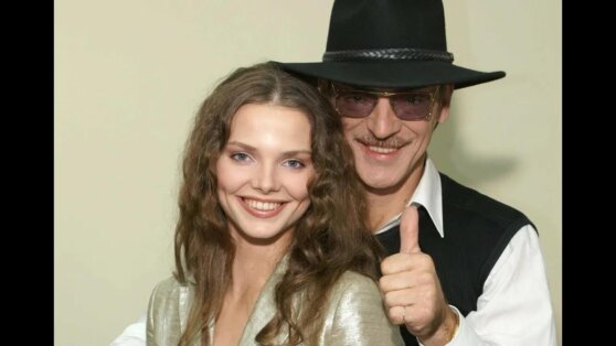 Лиза Боярская опубликовала фото отца без привычных “атрибутов”