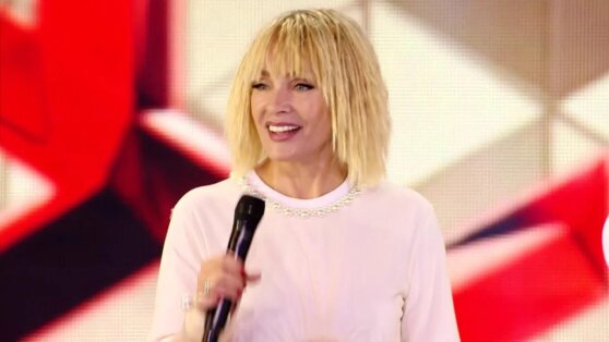 Поклонники Лаймы Вайкуле перепутали ее с Аллой Пугачевой