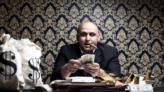 Экономисты посоветовали «держаться от доллара подальше»