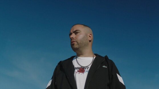 Рэпер Slim подал заявление в полицию после нападения 20-летней блогерши