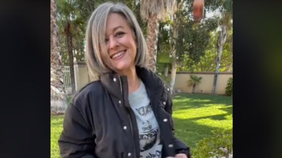 56-летнюю блогершу затравили за внешний вид подростка