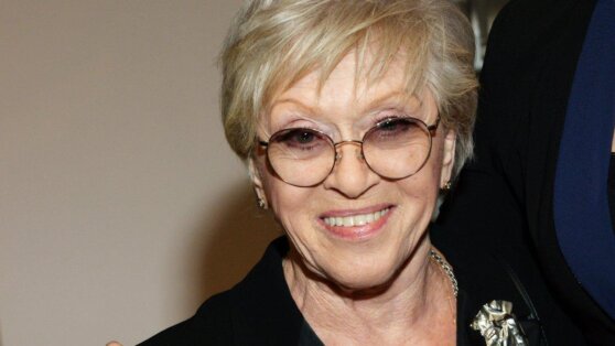 Врачи сообщили о незначительном улучшении состояния Алисы Фрейндлих