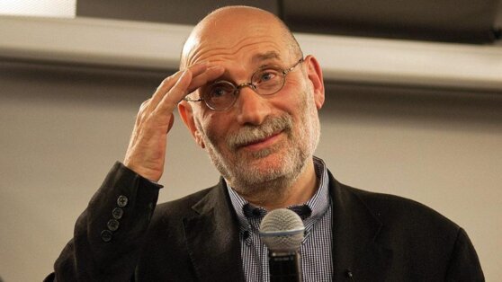 Борис Акунин рассказал о жадности столичного клуба для богатых