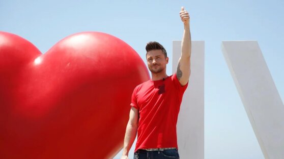 Сергей Лазарев рассекретил отдых с парнем