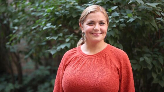 Российскую актрису затравили или макияжа и советской пилотки Российскую актрису затравили или макияжа и советской пилотки