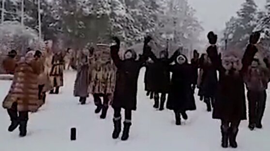 Якутянки станцевали при минус 40 градусах