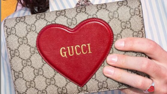Gucci придумал легкий способ отличить оригинал от подделок