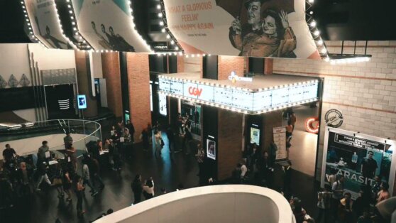 Южнокорейские кинотеатры сдают залы геймерам