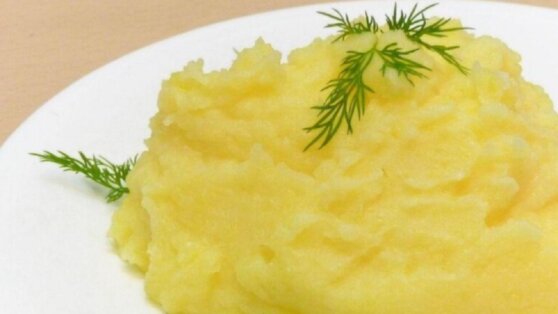 Шеф-повар раскрыл главные ошибки приготовления картофельного пюре