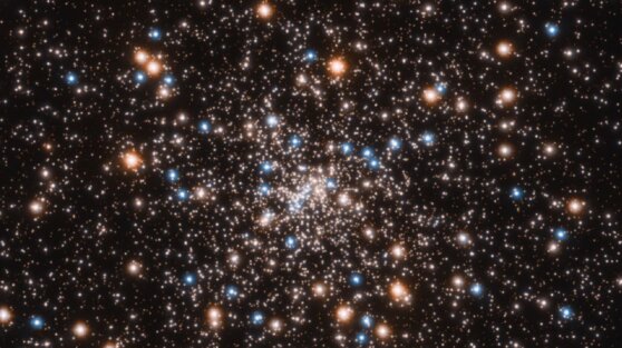 Астрономы нашли целое скопление небольших и дружелюбных черных дыр