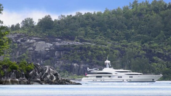 Миллиардер в третий раз попытается избавиться от яхты Миллиардер в третий раз попытается избавиться от яхты