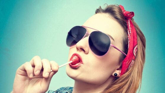 Стоматолог научила правильно есть сладости