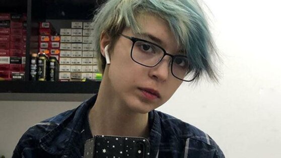 Дочь Ефремова рассказала о травмирующем сексуальном опыте