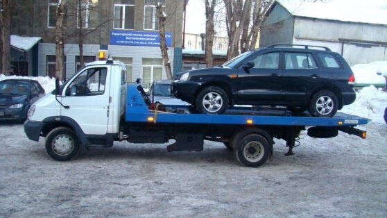 Москвича оштрафовали, когда его машина была на эвакуаторе Москвича оштрафовали, когда его машина была на эвакуаторе