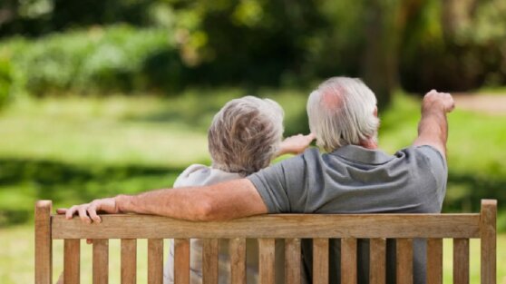 Врач рассказала о способности вакцин замедлять старение