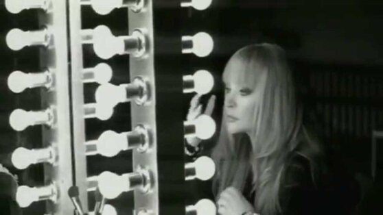 «Мы в этой жизни только гости»: новый клип Аллы Пугачевой