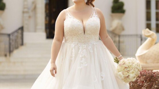 В свадебном салоне в ужасе от реакции на манекен большого размера