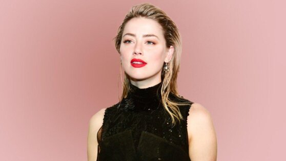 Эмбер Херд впервые стала матерью