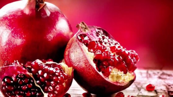 Ученые назвал препятствующий старению фрукт