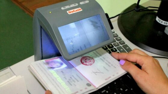 Россиянка осталась без имущества из-за долгов однофамилицы