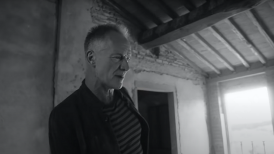 Стинг к своему 70-летию представил новый сингл «Rushing Water»