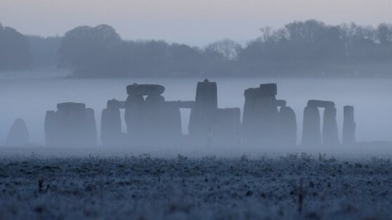 Мужчина нашел артефакты в Стоунхендже, опубликовал их фото и был арестован