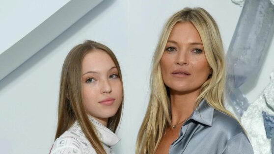 Дочь Кейт Мосс вышла на подиум с инсулиновой помпой на бедре