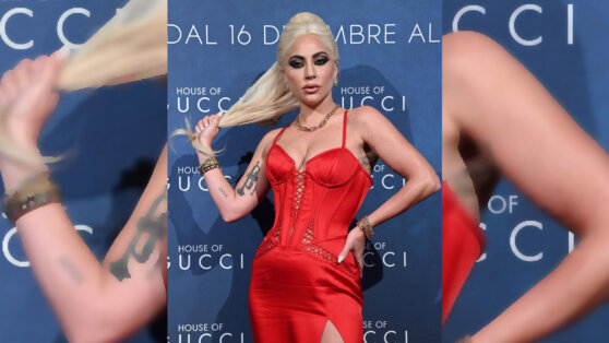 Леди Гагу высмеяли за выход на премьеру фильма о Gucci в платье от Versace