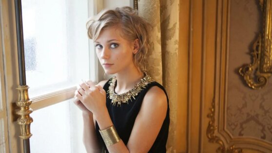 Кристина Асмус пожаловалась на травлю «с самого детства»