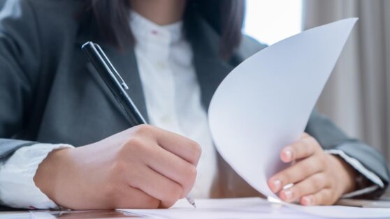 Женщина застраховала жизнь на 19 миллионов рублей и умерла от пули через два дня