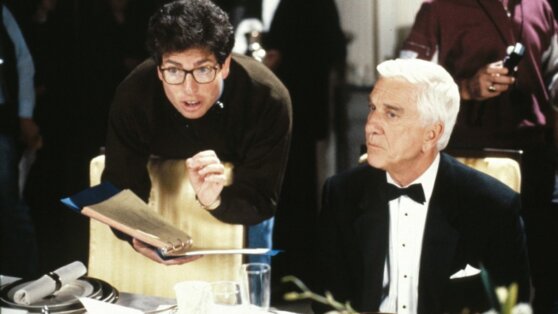 Режиссер «Голого пистолета» снимет пародию на жанр нуар-детектива