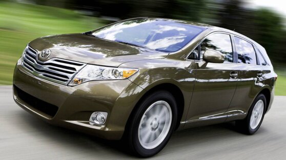 В России отозваны почти 10 тысяч автомобилей Toyota