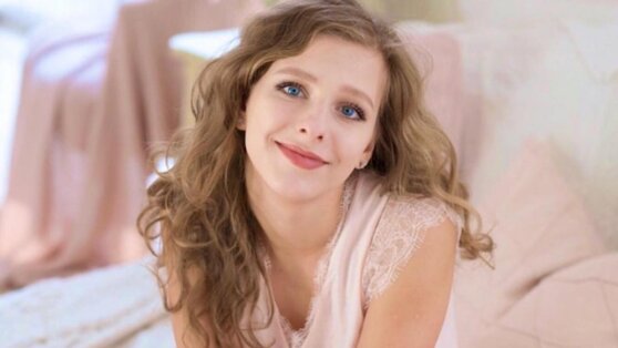 «Как я быстро пришла в форму после родов»: Лиза Арзамасова похвасталась фигурой