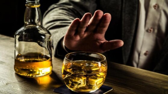 Нарколог пояснил, где лежат две «границы алкоголизма»