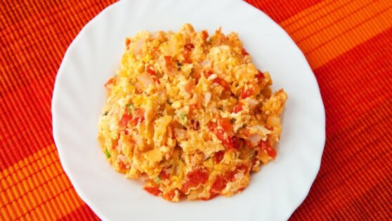 Чижи-бижи: рецепт яичницы по-грузински