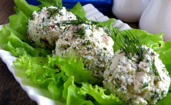 Закуска к новогоднему столу: яйца из творога по-литовски