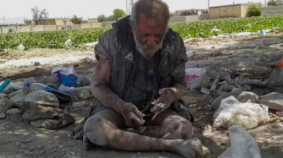 Ученых поставило в тупик хорошее здоровье мужчины, который не мылся 67 лет