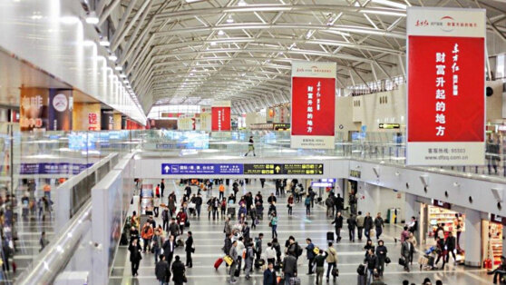 Необычный лайфхак, чтобы пронести в аэропорту жидкости объемом больше 100 мл Необычный лайфхак, чтобы пронести в аэропорту жидкости объемом больше 100 мл