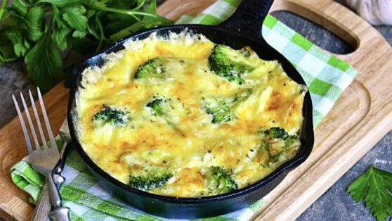 Как приготовить омлет с брокколи на завтрак