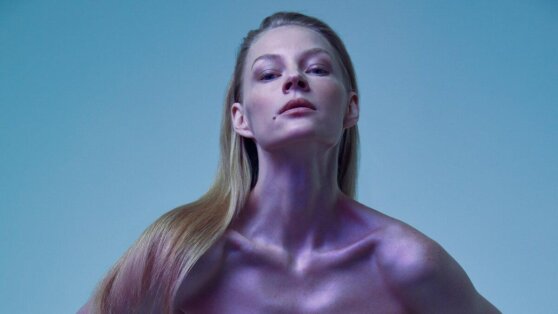 «Светочка в сеточку»: Ходченкова полностью обнажилась на песке